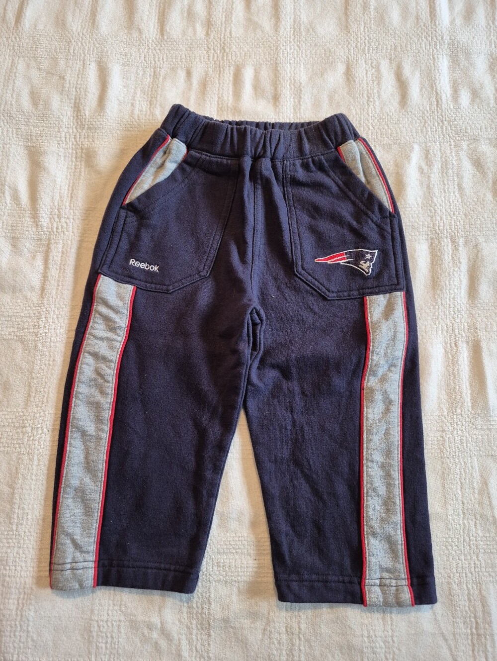 Reebok NFL New England Patriots boys 24 months blue joggers GUC